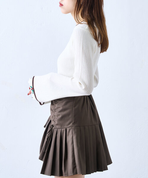 アップル。未使用品　インティメイト シルクドロストスカ―ト w closet（ダブルクローゼット） スカート 「セットアップ対応」リボン