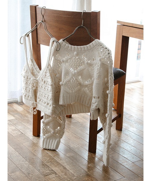 ニット セーター Pompom crew neck knit レディース FIKA. ニット セーター Pompom crew neck knit レディース