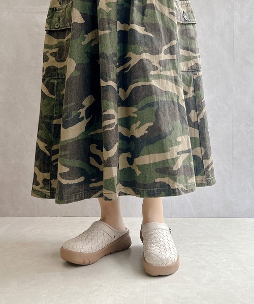 3色展開♥ゴールドバックルサンダル/追跡有 アランクロスプラットフォームサンダル（350IS137