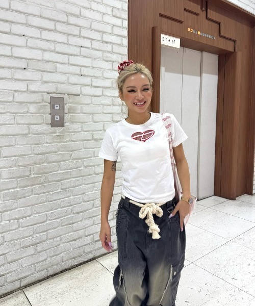 DURAS（デュラス） tシャツ 半袖 ハート刺繍カットアウトTシャツ