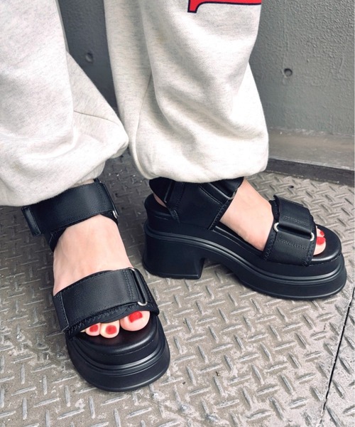 R＆E（アールアンドイー） 厚底 サンダル 「R＆E」wee willie ベルクロ