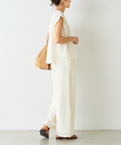 BEARDSLEY 袖クロス生地ブラウス美品 小花刺繍ブラウス （シャツ・ブラウス）｜BEARDSLEY