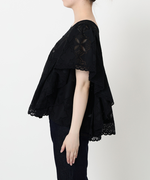 新品　SLOBE IENA レースフリルVネックブラウス　ブラック SLOBE IENA ブラウス シャツ レースフリルVネックブラウス