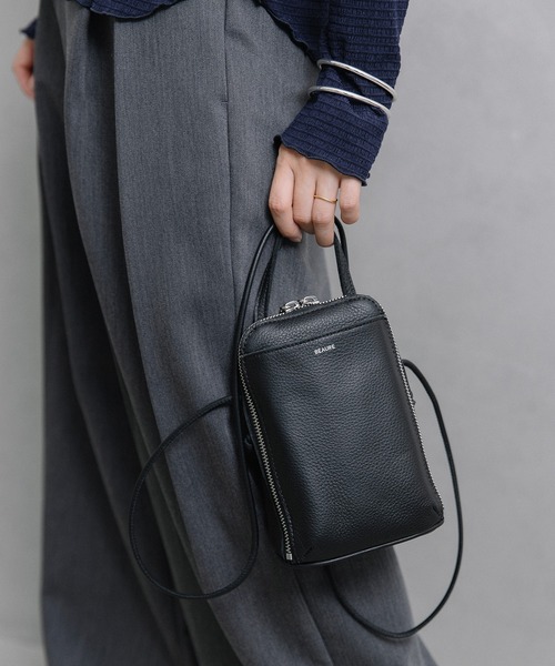 Beau're（ヴュレ） ショルダーバッグ バッグ BEAURE New ブガッティ型