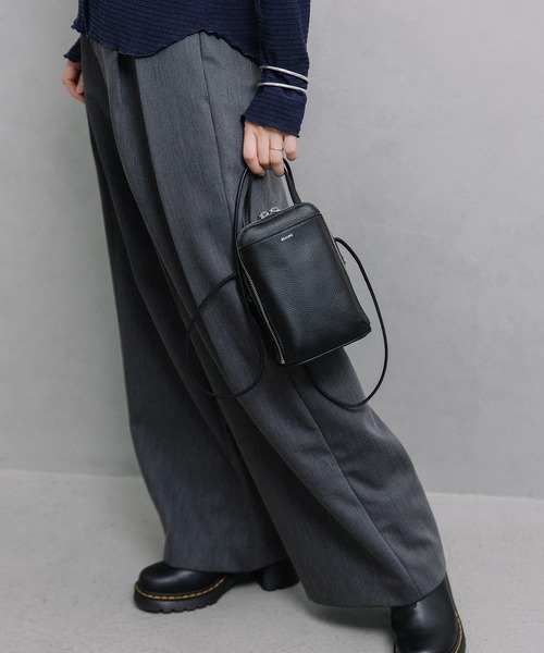 Beau're（ヴュレ） ショルダーバッグ バッグ BEAURE New ブガッティ型