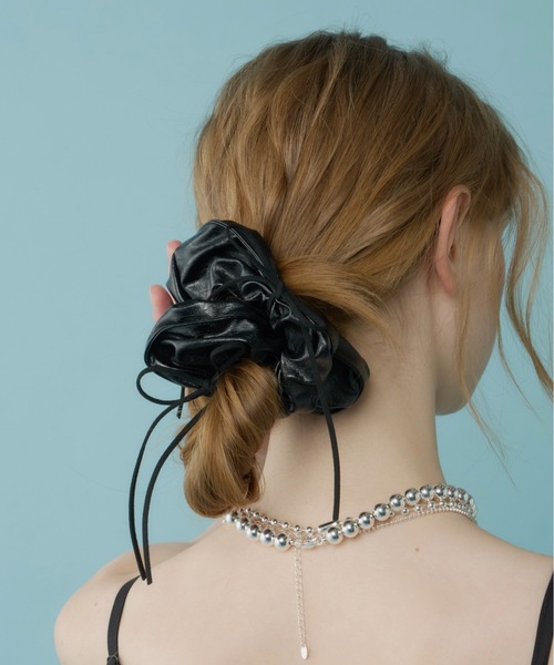 Su1.（スイ） シュシュ 「Su1.」スウェードリボン×フェイクレザー