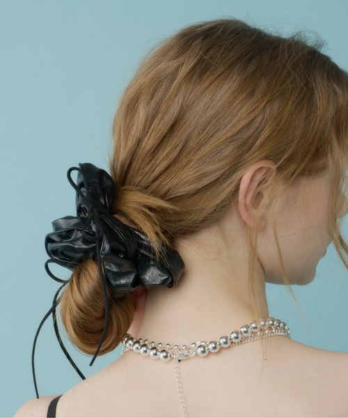 Su1.（スイ） シュシュ 「Su1.」スウェードリボン×フェイクレザー