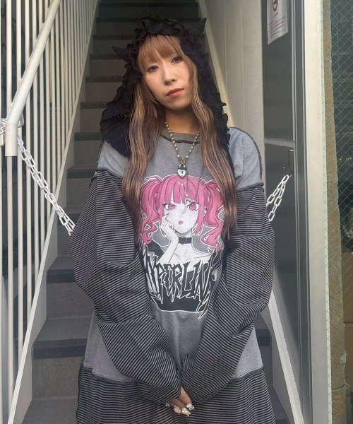 Candy Stripper（キャンディーストリッパー） tシャツ HYPERLINK