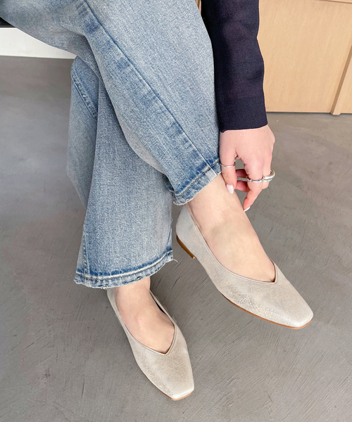 LE TALON（ル タロン） シューズ 「追加」スクエアVカットフラット