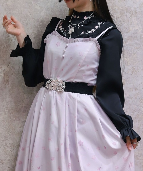 axes femme（アクシーズ ファム） ブラウス シャツ 桜刺繍スタンド
