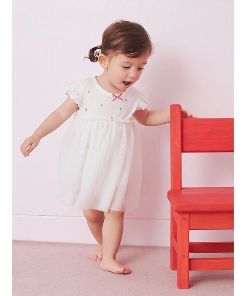 出産祝い 「ラッピング済み」「BABY」ストロベリー柄チュールロンパース＆スタイSETの画像