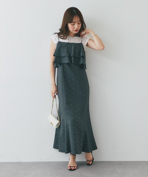 ラブティックボンボン　フリル　ラッフルキャミソールワンピース La boutique Bonbon（ラブティックボンボン） ワンピース 「3サイズ