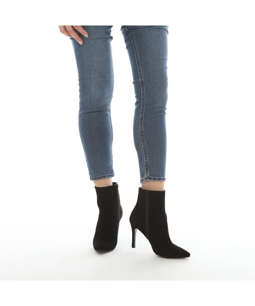 SEVEN TWELVE THIRTY（セヴントゥエルヴサーティ） ブーツ 「SEVEN