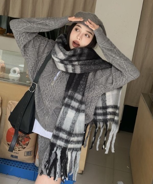 AsRiRe セットアップ セットアップ ケーブルジップアップニット