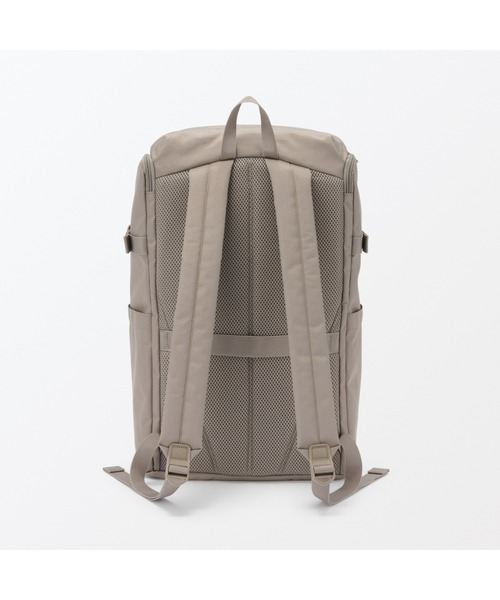 無印良品（MUJI） デイバック リュック 肩の負担を軽くする 撥水上から