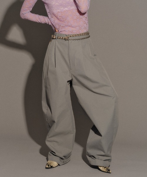 パンツ LUXURY MATERIAL WIDE CURVE TROUSERS パンツ Super wide curve pants / スーパーワイドカーブパンツ