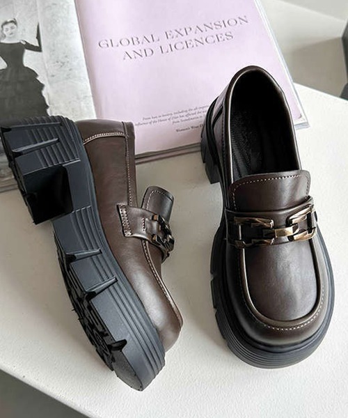 c.u.l ローファー 厚底 バックル付き チャンキーヒール ローファー