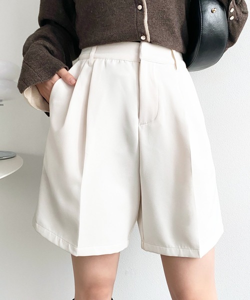 moment+ パンツ 「累計販売枚数3万枚突破！」センタープレス