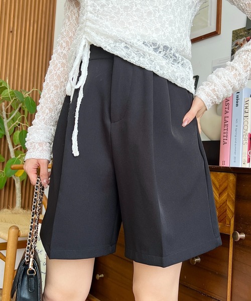 moment+ パンツ 「累計販売枚数2万枚突破！」センタープレス