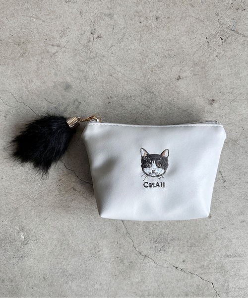 nicott ポーチ NC:カワムラオリエ CAT ALL ねこフェイスの刺繍