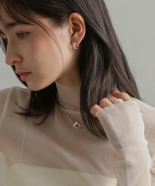 COCOSHNIK ピアス シルバー スモールフープ プランプクロス