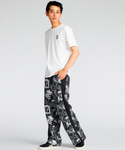 ほぼ未使用品PUMA x モンスターハンター T7　上下セットアップ Sサイズ PUMA パンツ プーマ ユニセックス x モンスターハンター T7