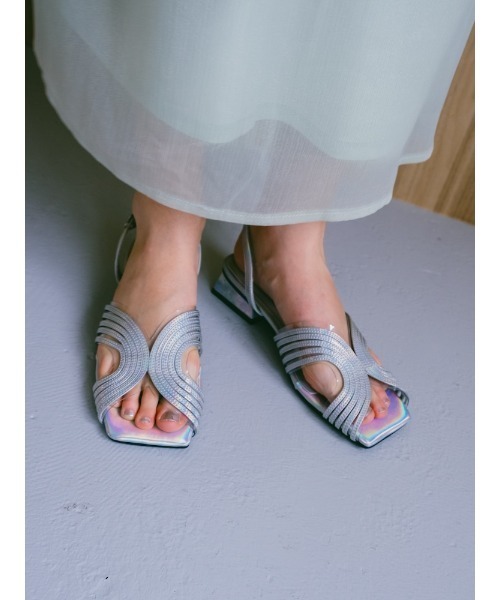 【ブルネロクチネリ】 Sandals サンダル・ミュール 2025年最新】ブルネロクチネリ サンダル・ミュールの人気