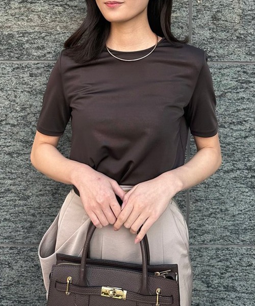 【新品未使用タグ付き】anuans アニュアンス　グロッシーカットトップス グロッシーカットトップス(F BLACK): トップスanuans
