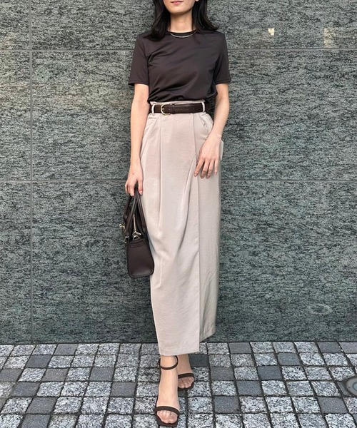 【新品未使用タグ付き】anuans アニュアンス　グロッシーカットトップス グロッシーカットトップス(F BLACK): トップスanuans
