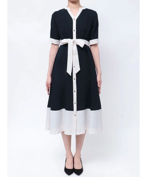【新品タグ付】TONAL♡バイカラークルーネックフレアワンピース スカイブルー TONAL ワンピース バイカラーオープンフレアワンピース