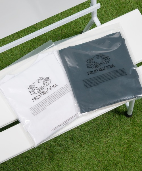 「Perushu」 半袖Tシャツ「fruit of the loomコラボ」 LARGE オフホワイト メンズ