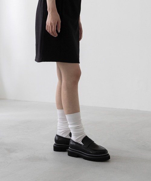 menue（メヌエ） ローファー スタッズ トラックソール 厚底ローファー