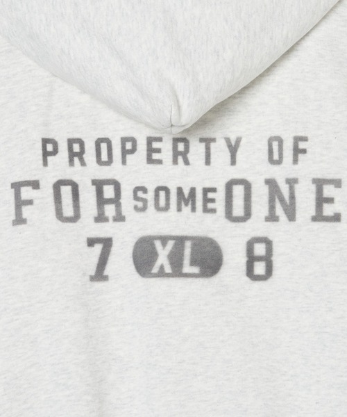 FORSOMEONE（フォーサムワン） パーカー FORSOMEONE SWEAT PUFFER