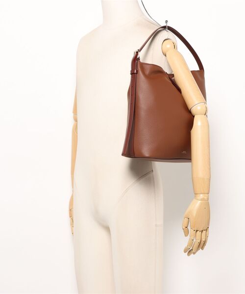 ショルダーバッグ バッグ SAC VERA レディースの画像