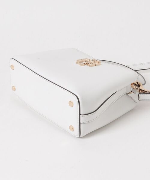 【専用】Tory Burch ホワイト　2wayバッグ TORY BURCH（トリーバーチ） 2WAYバッグ - ホワイト レディース