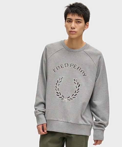 フレッドペリー　スウェット FRED PERRY（フレッドペリー） トレーナー スウェット Tartan Applique