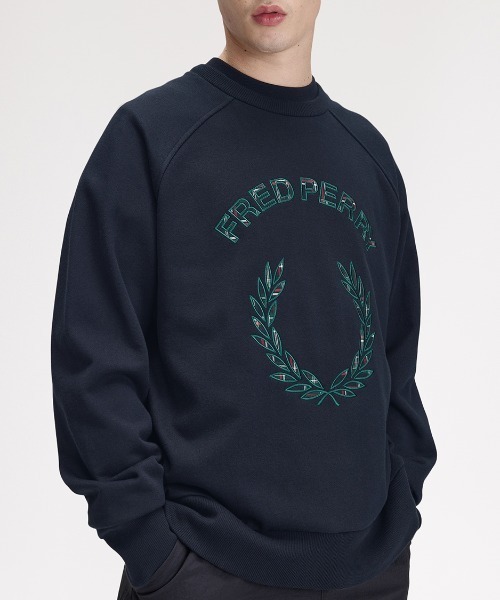 FRED PERRY（フレッドペリー） トレーナー スウェット Tartan Applique