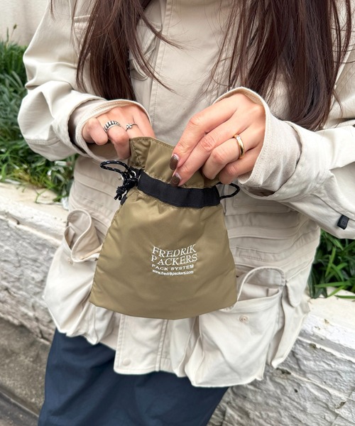 FREDRIK PACKERS（フレドリックパッカーズ） ショルダーバッグ バッグ