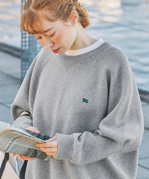 MONO-MART（モノマート） ニット セーター ナンバリング刺繍