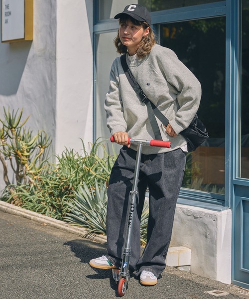 MONO-MART（モノマート） ニット セーター ナンバリング刺繍