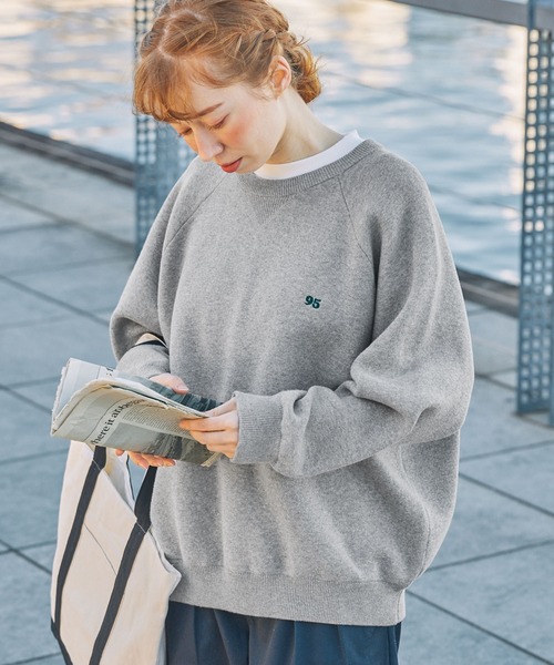 MONO-MART（モノマート） ニット セーター ナンバリング刺繍