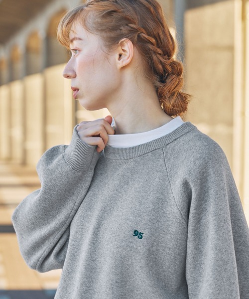 MONO-MART（モノマート） ニット セーター ナンバリング刺繍