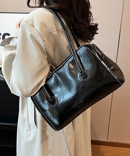 エトロエンボス加工黒レザー ビジネスバッグ 22020850.jpg
