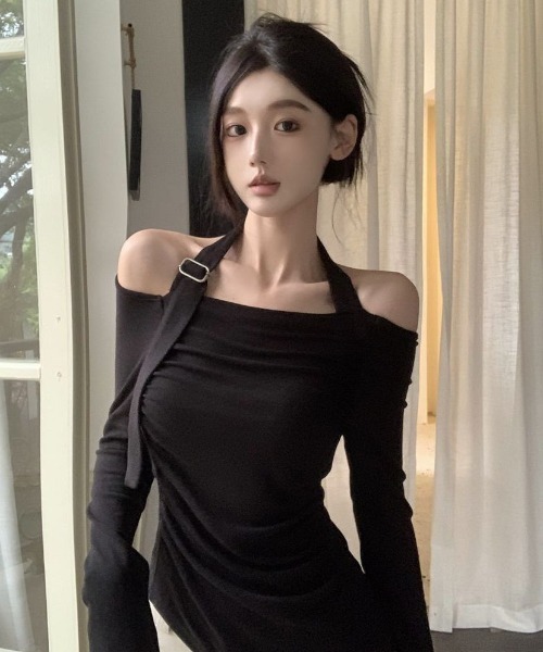 LACーVERT tシャツ ホルターネックオフショルトップス レディース