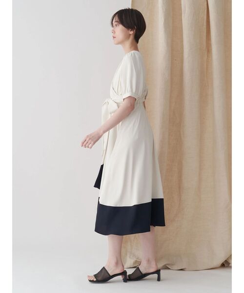 美品　アニュアンス　カシュクールタック ワンピース ベルト 白　23SS TONAL ワンピース バイカラーカシュクールクロスベルト