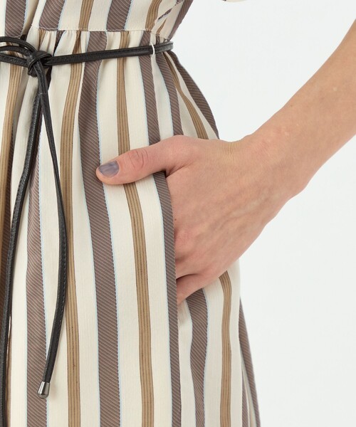 【タグ付き未使用】TOMORROWLANDで購入したワンピース セール】 シルクジャージーミドルワンピース （ミニ丈・ひざ丈