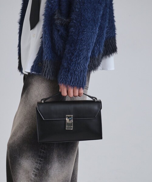 tk.TAKEO KIKUCHI（ティーケータケオキクチ） ショルダーバッグ