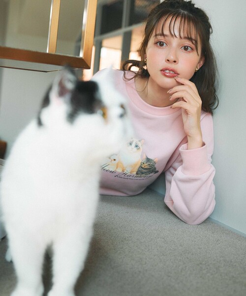 Feroux（フェルゥ） トレーナー スウェット 「洗える」猫ちゃん