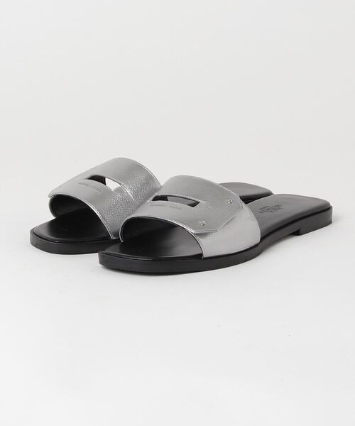 HERMES（エルメス） フラットサンダル 38 シルバー レディース