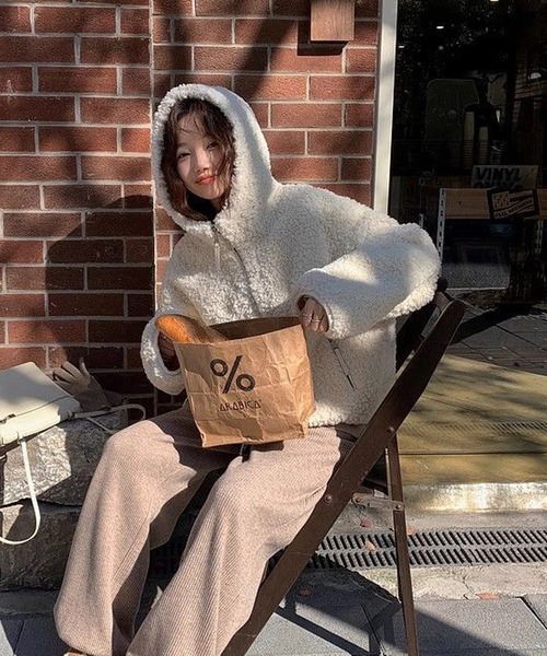 HALEY PESCA ブルゾン アウター HALEY PESCA/フード付き もこもこ